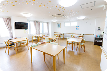 ナーシングホームしあわせPLUSの食堂写真