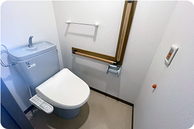 トイレも別々になっています